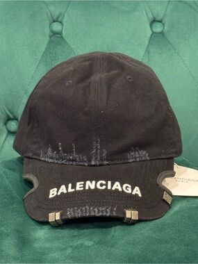 Balenciaga Black Baseball Cap with Metal Clips